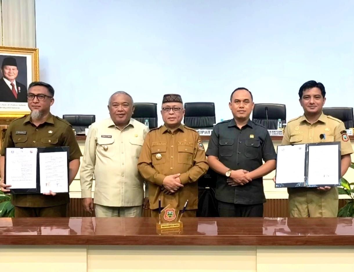 Pemerintah Kabupaten Gorontalo menggelar Latsar CPNS 2026 untuk 74 peserta. Bupati Sofyan Puhi menekankan integritas, profesionalisme, dan pelayanan publik bagi ASN baru/Hibata.id