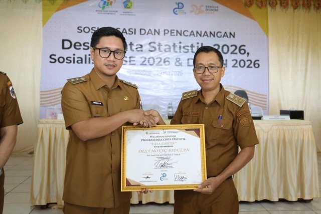Wakil Wali Kota Rendy Virgiawan Mangkat menghadiri pencanangan Desa Moyag, Desa Moyag Tampoan, dan Desa Moyag Todulan sebagai Desa Cinta Statistik di Kotamobagu. (Foto: Humas Pemkot Kotamobagu)