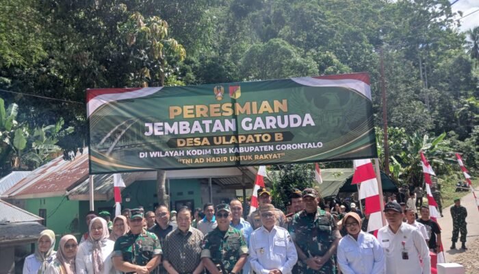 Pangdam XIII/Merdeka Resmikan Jembatan Garuda di Kabupaten Gorontalo