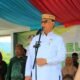 Bupati Bone Bolango, Ismet Mile saat memberikan arahan pada pengurus Dasawisma di sembilan desa Kecamatan Suwawa Timur untuk memperkuat peran PKK dalam pembinaan keluarga dan pelayanan masyarakat/Hibata.id