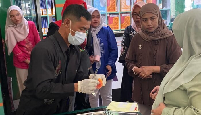 Puluhan Siswa SDN 11 Telaga Gorontalo Keracunan Usai Santap MBG