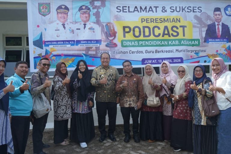 Pemerintah Kabupaten Asahan meresmikan Studio Podcast Asahan Cerdas sebagai media pembelajaran digital bagi guru untuk meningkatkan kompetensi/Hibata.id