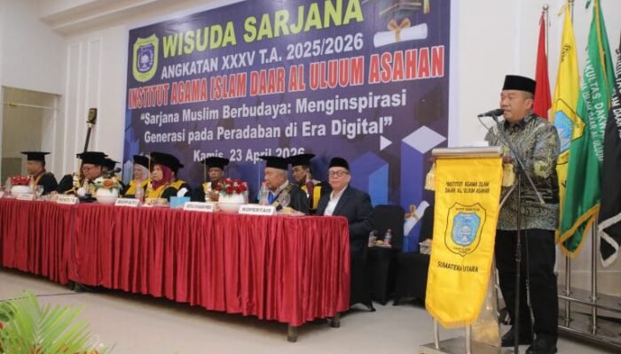 Wisuda IAIDU Asahan, Bupati Taufik Ajak Lulusan Jadi Agen Perubahan