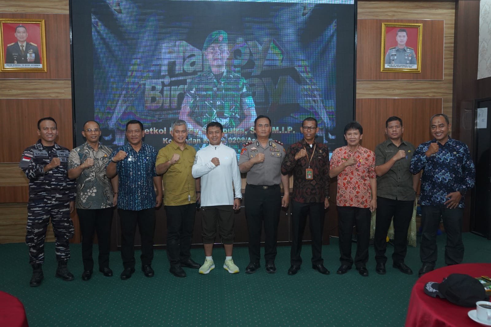 Forkopimda Asahan dan Tanjung Balai memperkuat sinergi serta kolaborasi antarlembaga melalui silaturahmi di Makodim 0208/Asahan dalam momentum ulang tahun ke-42 Dandim Letkol Inf Edy Syahputra/Hibata.id