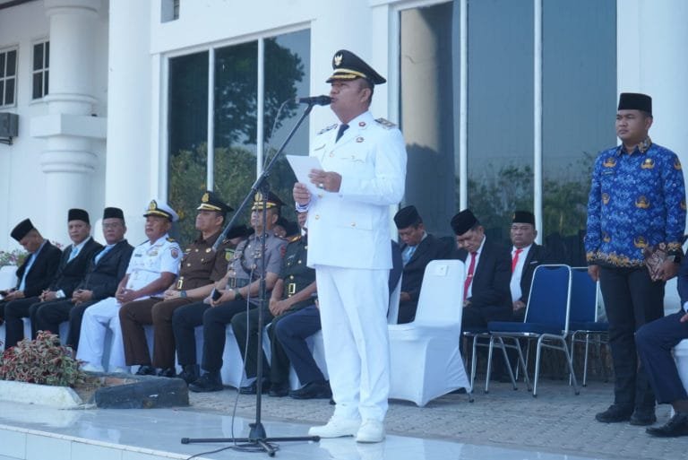 Pemerintah Kabupaten Asahan memperingati Hari Otonomi Daerah ke-30 Tahun 2026 dengan menegaskan pentingnya efisiensi anggaran, penguatan layanan publik, dan kemandirian daerah dalam mendukung pembangunan nasional/Hibata.id