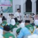 Bupati Asahan Taufik Zainal Abidin melepas 241 calon haji Kloter 7 asal Kabupaten Asahan. Total jamaah haji Asahan tahun 2026 mencapai 247 orang/Hibata.id