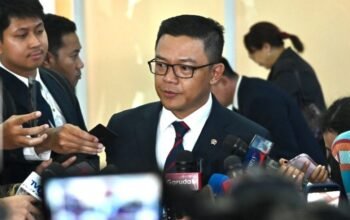 Menteri Luar Negeri Sugiono di Gedung DPR. Foto: Kementerian Luar Negeri/Hibata.id