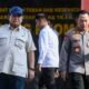 Presiden Prabowo Subianto (kiri) didampingi Kapolri Jenderal Pol. Listyo Sigit Prabowo/(ANTARA FOTO/Hafidz Mubarak A)