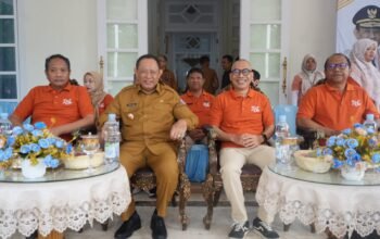 Wakil Ketua DPRD Provinsi Gorontalo, Ridwan Monoarfa, menghadiri Pencanangan Sensus Ekonomi 2026 (SE2026) Tingkat Provinsi Gorontalo di Halaman Rumah Jabatan Gubernur Gorontalo, Senin (15/6/2026)/Hibata.id