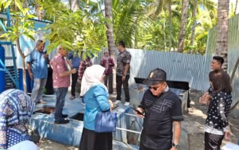 nggota Komisi I DPRD Provinsi Gorontalo saat meninjau Instalasi Pengolahan Air Limbah (IPAL) di SPPG Desa Tihu, Kecamatan Bone Pantai, Kabupaten Bone Bolango, Jumat (19/6/2026)/Hibata.id