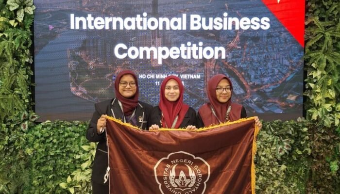Mahasiswa FEB UNG Tembus Top 5 Kompetisi Bisnis Internasional di Vietnam