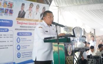 Kepala Dinas Pendidikan Kota Gorontalo, Dr. Husin Ali. (F0t0: Humas Pemkot Gorontalo)