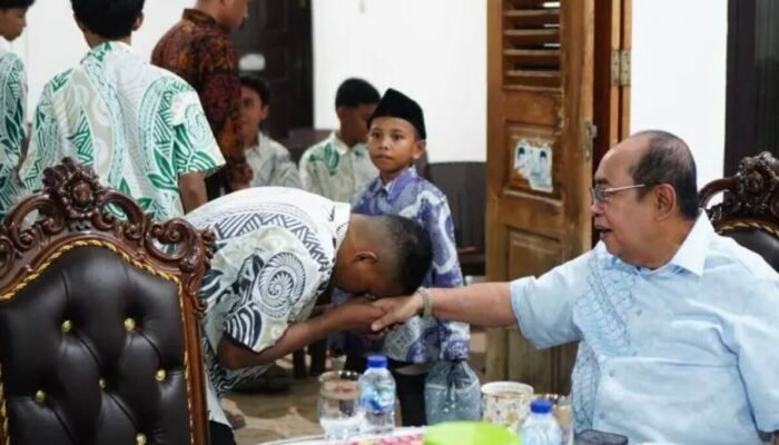 Rayakan HUT ke-68, Adhan Dambea Gunakan Dana Pribadi, Bukan APBD