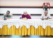 Adhan Dambea Tegur Kelurahan yang Kosong Saat Jam Kerja