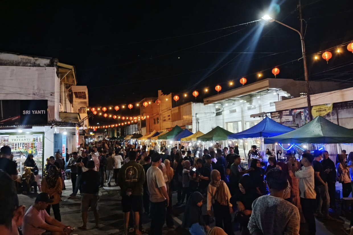 Kondisi Street Food Kota Tua Jilid III yang jadi Jadi Pusat Perputaran Uang Baru. (F0to: Humas)