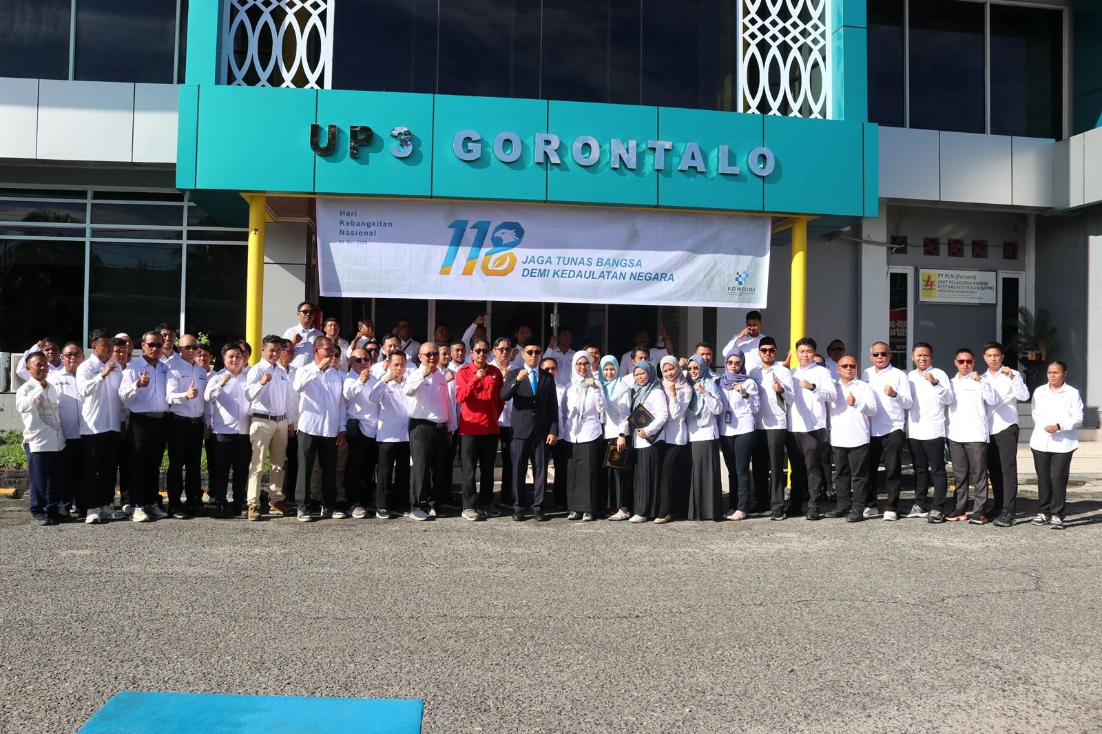 PLN Nusantara Power UP Gorontalo mengikuti Upacara Hari Kebangkitan Nasional ke-118 bersama PLN Group Gorontalo. Momentum ini dimanfaatkan untuk memperkuat semangat pengabdian, kolaborasi, dan pelayanan kelistrikan yang andal/Hibata.id