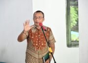 Wakil Bupati Boalemo Lahmuddin Hambali meminta aparat desa di Kecamatan Paguyaman Pantai aktif mendampingi keluarga kurang mampu/Hibata.id