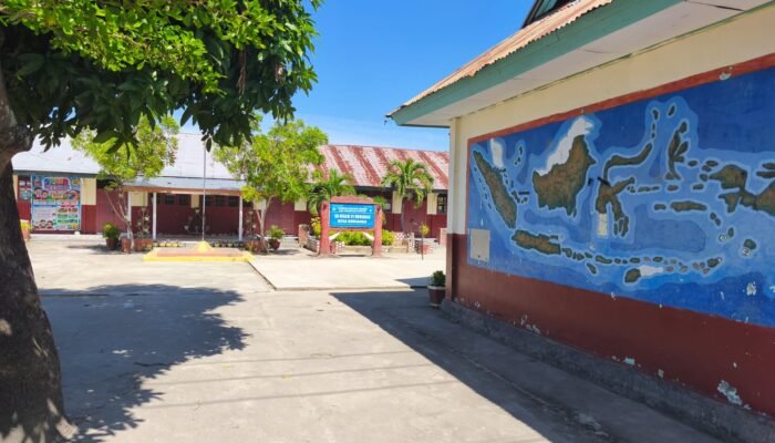 Seragam Hingga Kursi Kelas, Cerita Pungli yang Berhembus di SDN 01 Duhiadaa