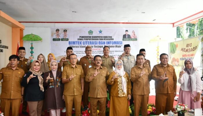 Rum Pagau Buka Bimtek Literasi Informasi Boalemo 2026, Dorong SDM Adaptif di Era Digital