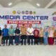 Gubernur Gorontalo Gusnar Ismail meninjau kesiapan Media Center PENAS XVII 2026 yang telah mencapai 80 persen. Fasilitas ini dilengkapi internet 800 Mbps, ruang kerja wartawan, konferensi pers, dan studio podcast/Hibata.id