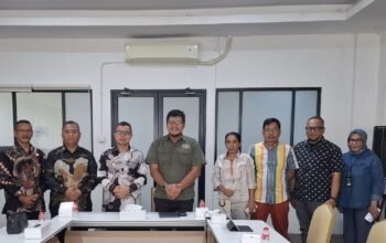 Kunjungan Bupati Bolaang Mongondow Utara (Bolmut), Sirajudin Lasena, bersama rombongan di Kementerian Perumahan dan Kawasan Permukiman (PKP), Kamis (11/6/2026). (Foto: Humas)