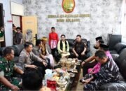 Ketua DPRD Bone Bolango, Faisal Yunus, menghadiri kunjungan kerja perdana Kepala Kejaksaan Tinggi (Kajati) Gorontalo, Sumurung P. Simaremare, di Kantor Kejaksaan Negeri Bone Bolango, Kamis (18/6/2026)/Hibata.id