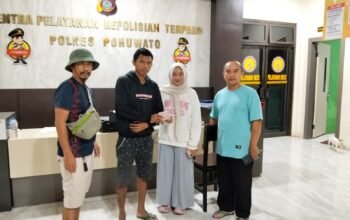 CCTV Ungkap Pelaku, Dompet yang Raib di Apotek Marisa Akhirnya Pulang