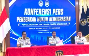 Survei Lokasi PETI Berujung Deportasi, 2 WNA China Ditindak Imigrasi Gorontalo