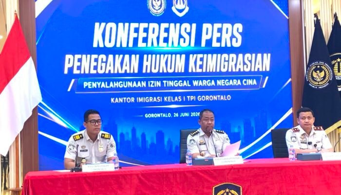 Survei Lokasi PETI Berujung Deportasi, 2 WNA China Ditindak Imigrasi Gorontalo