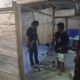 Tim Unit Reaksi Cepat (URC) Satreskrim Polres Pohuwato bergerak cepat mengamankan terduga pelaku penganiayaan menggunakan senjata tajam yang terjadi di Desa Botubilotahu, Kecamatan Marisa, Kabupaten Pohuwato, Sabtu (27/6/2026) malam. (Foto: Dok. Polisi)