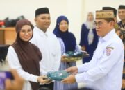 Sekretaris Daerah Bone Bolango melepas secara resmi 36 peserta kafilah Musabaqah Tilawatil Qur'an (MTQ) ke-12 tingkat Provinsi Gorontalo di Ruang Lupa Lelah, Kantor Bupati Bone Bolango, Jumat (3/7/2026). Foto: Prokofim/Hibata.id