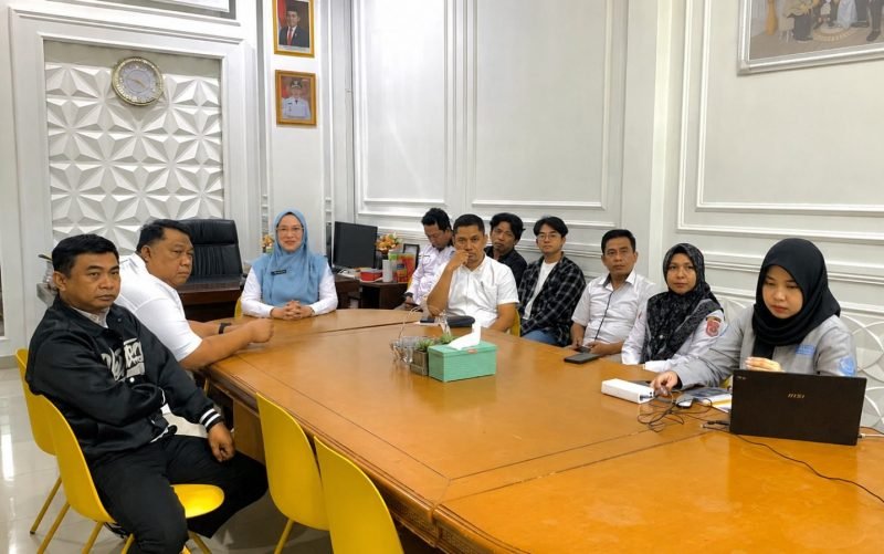 Kepala Bappeda Bone Bolango, Sri Mulyani Lalijo pada Initial Meeting Fasilitasi Replikasi Sumedang Command Centre (CC) secara virtual melalui Zoom Meeting, Rabu (8/7/2026). (F. Istimewa)/Hibata.id