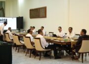 Gubernur Gorontalo Gusnar Ismail bersama Kepala Dinas Pangan dan Hortikultura Provinsi Gorontalo saat menemui Menteri Pertanian RI Andi Amran Sulaiman di Jakarta. Foto: Diskominfotik
