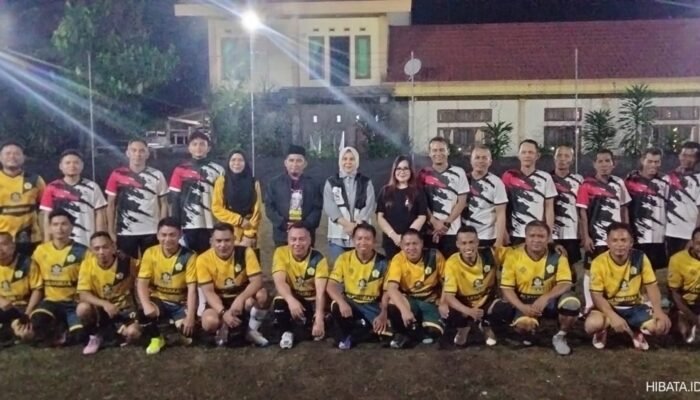 PSI dan Alkhairaat Adu Strategi di Lapangan, Tatong Bara Titip Pesan Persaudaraan
