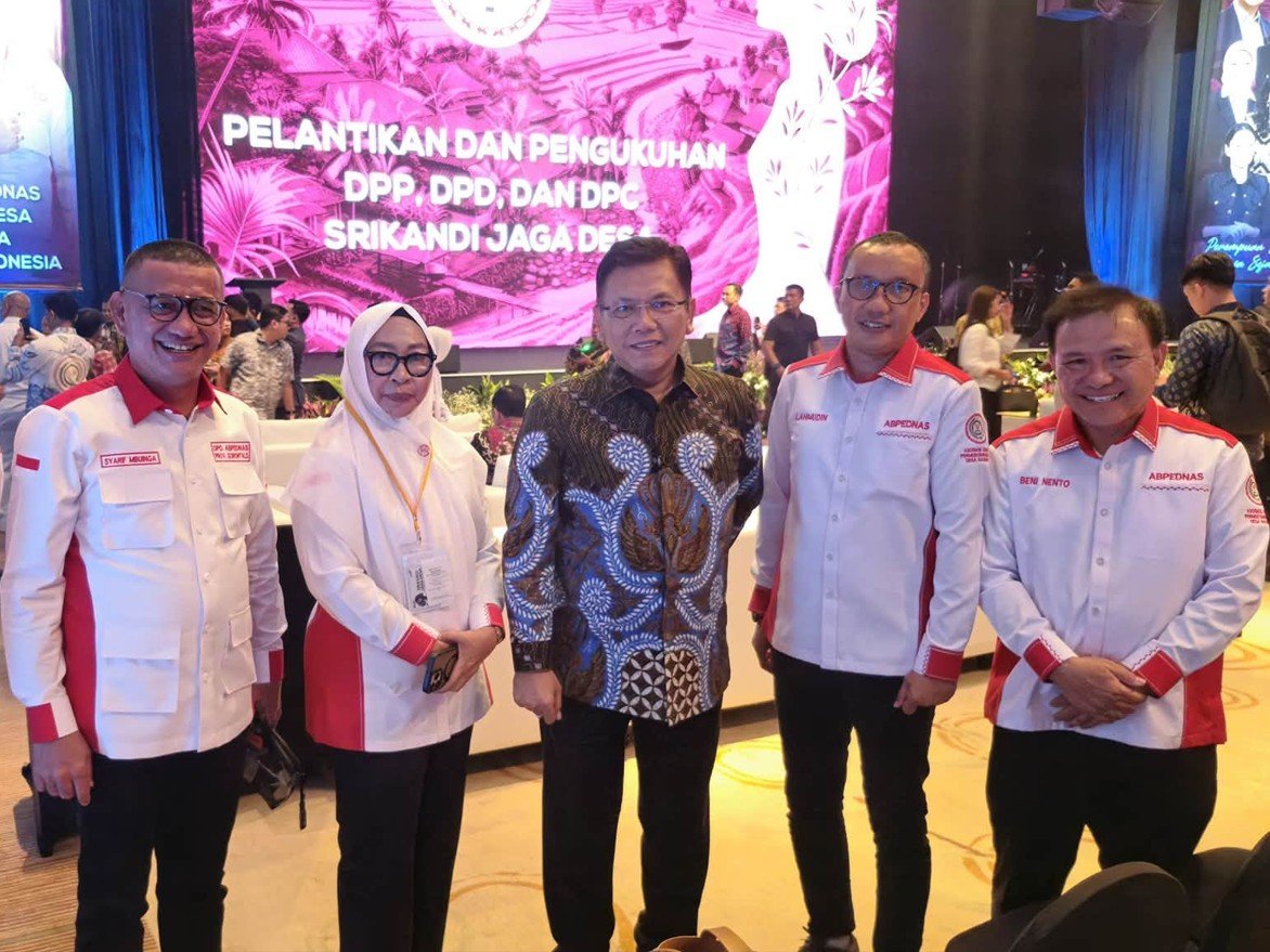 Wakil Bupati Boalemo Lahmudin Hambali menghadiri pelantikan dan pengukuhan Dewan Pimpinan Pusat (DPP), Dewan Pimpinan Daerah (DPD), serta Dewan Pimpinan Cabang (DPC) Srikandi Jaga Desa di Kabupaten Boalemo, Sabtu (4/7/2026)/Hibata.id