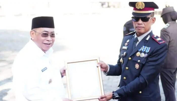Wali Kota Gorontalo Beri Penghargaan ke Dua Polsek, Apresiasi Penindakan Peredaran Miras