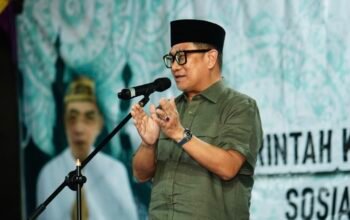 Wakil Wali Kota Gorontalo, Indra Gobel saat menghidir program silaturahmi dan sosialisasi layanan pemerintahan i Kelurahan Tamalate, Kecamatan Kota Timur, Sabtu (4/7/2026), (Foto: Humas)