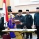 Wakil Wali Kota Gorontalo Indra Gobel saat melantik dan mengambil sumpah/janji jabatan kepala sekolah di lingkungan Pemerintah Kota Gorontalo, Jumat, 10 Juli 2026. (Foto: Humas)