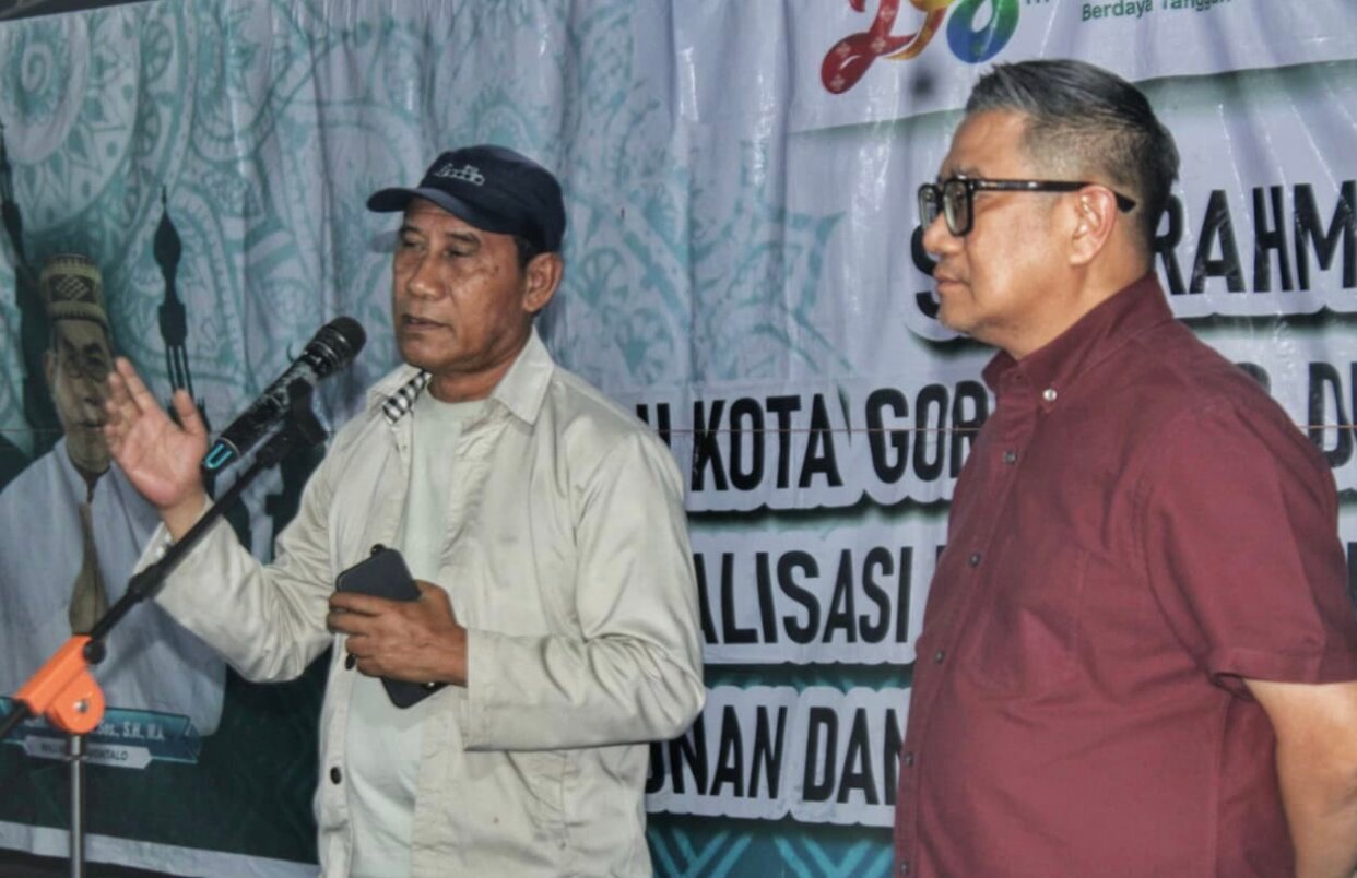 Di hadapan Wakil Wali Kota Gorontalo Indra Gobel, masyarakat meminta pemerintah segera menghadirkan solusi terhadap banjir yang selama bertahun-tahun mengganggu aktivitas warga di wilayah tersebut. (Foto: Humas)