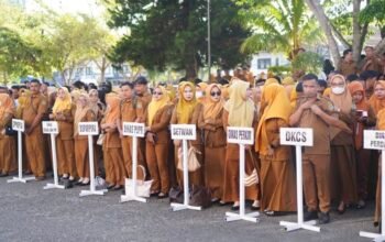 Kondisi apel bersama ASN, PPPK penuh waktu, dan PPPK paruh waktu di halaman Kantor Wali Kota Gorontalo, Senin, 27 Juli 2026.. (Foto: Humas)