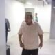 Wali Kota Gorontalo, Adhan Dambea saat urun langsung meninjau lokasi untuk memastikan laporan yang disampaikan warga soal kondisi musala di Citimall Gorontalo yang mengeluarkan bau tidak sedap. (Foto: Humas)