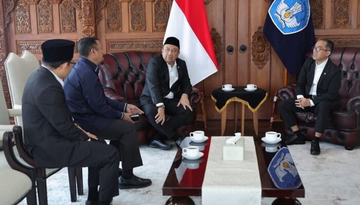 Azhari Temui Menteri dan DPR RI, Fakultas Maritim di Buteng Bisa Segera Terwujud