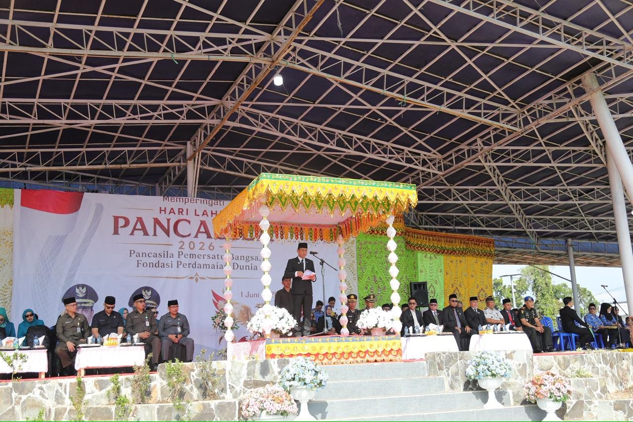 Wali Kota Kotamobagu memimpin Upacara Peringatan Hari Lahir Pancasila yang dirangkaikan dengan Peringatan Hari Kebangkitan Nasional (Harkitnas) ke-118 Tahun 2026. (Foto: Humas)