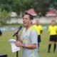 Wali Kota Kotamobagu Weny Gaib membuka Open Tournament Sepak Bola Totabuan Champion League 2026 di Lapangan Olahraga Nunuk, Kelurahan Matali, Senin, 6 Juli 2026. (Foto: Humas)