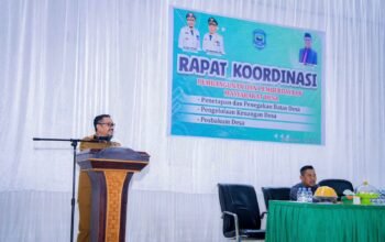 Bupati Buton Tengah mengingatkan kepala desa agar aktif mencari program pemerintah pusat dan provinsi demi mempercepat pembangunan desa/Hibata.id