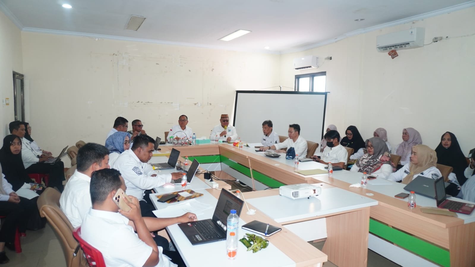 Bupati Gorontalo Utara, Thariq Modanggu, menetapkan enam agenda prioritas pembenahan Rumah Sakit Umum Daerah (RSUD) dr. Zainal Umar Sidiki (ZUS)/Hibata.id