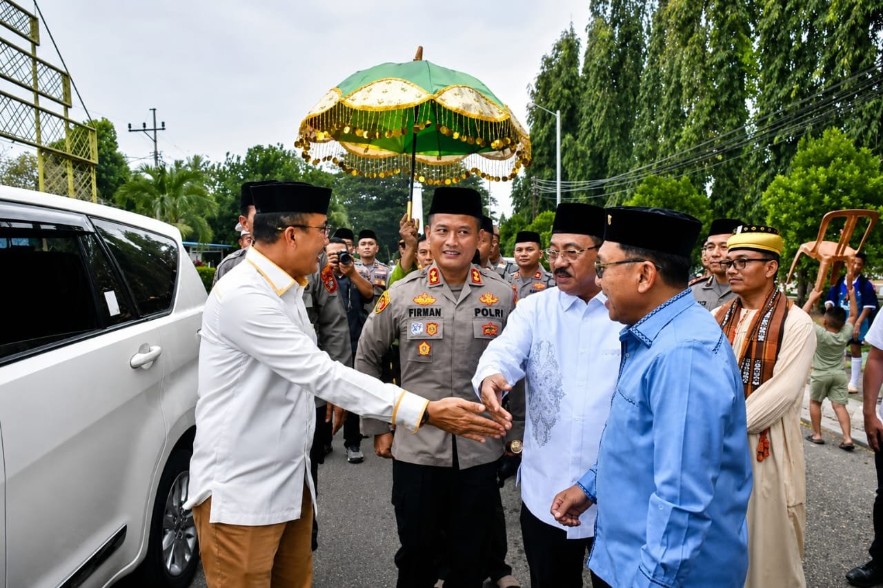 AKBP Firman Taufik, yang kini resmi menjabat sebagai Kapolres Boalemo setelah disambut melalui prosesi adat Mopotilolo di Rumah Jabatan Bupati Boalemo, Rabu (8/7/2026)/Hibata.id