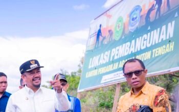 Tim gabungan Mahkamah Agung RI bersama Bupati Kabupaten Buton Tengah meninjau lokasi pembangunan dan kesiapan operasional Pengadilan Agama Buton Tengah, Jumat (10/7/2026).