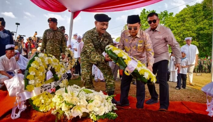 Jusuf Kalla Kenang Rahmat Gobel sebagai Sosok Ramah dan Berdedikasi
