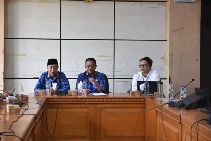 Bupati Boalemo Rum Pagau menghadiri Entry Meeting Evaluasi Kemudahan Perizinan Daerah yang digelar BPKP Perwakilan Provinsi Gorontalo di Kantor Bupati Boalemo, Senin (20/7/2026)/Hibata.id